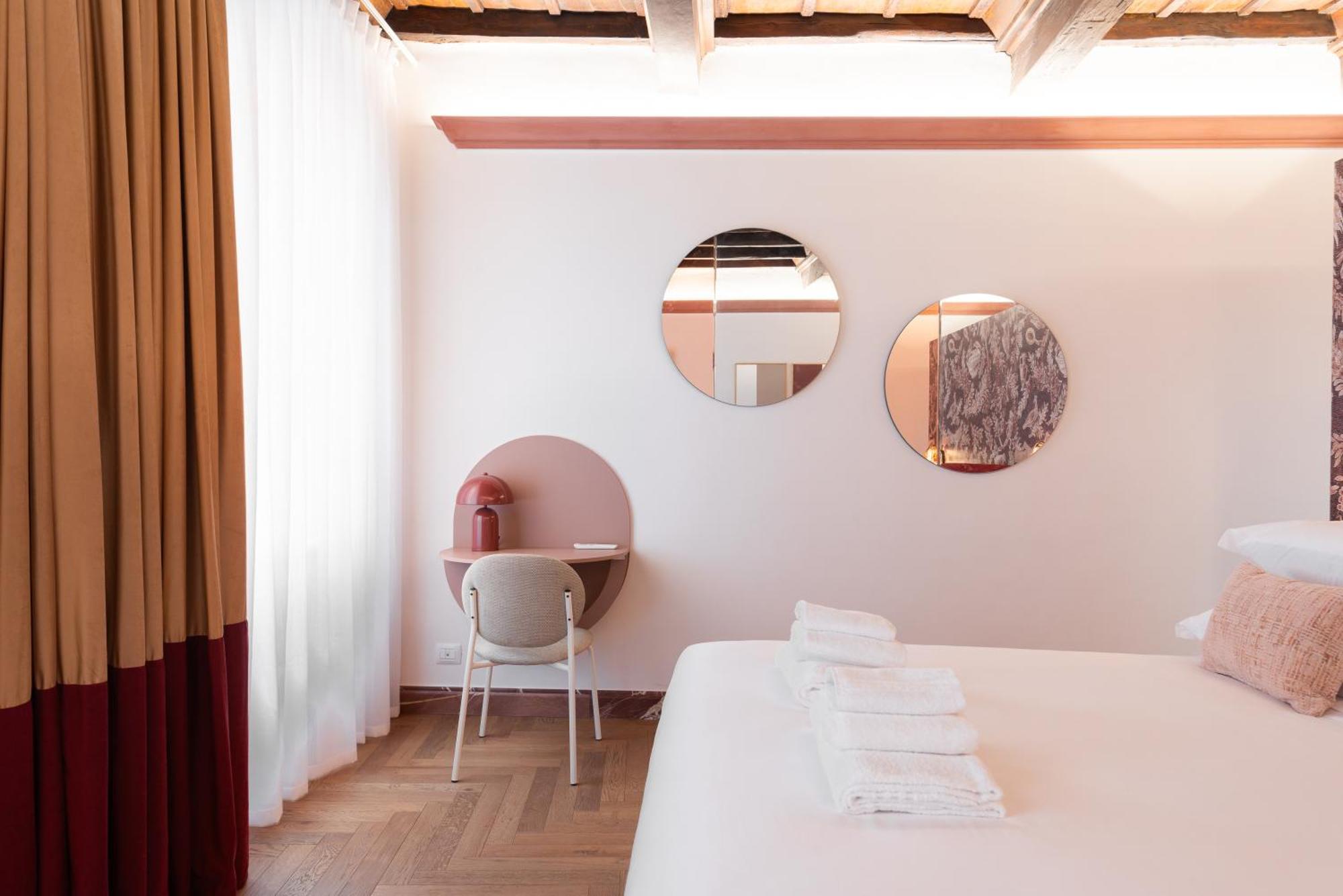 My Trevi Suite & Apartment Roma Esterno foto